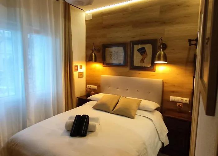 Private Rooms
